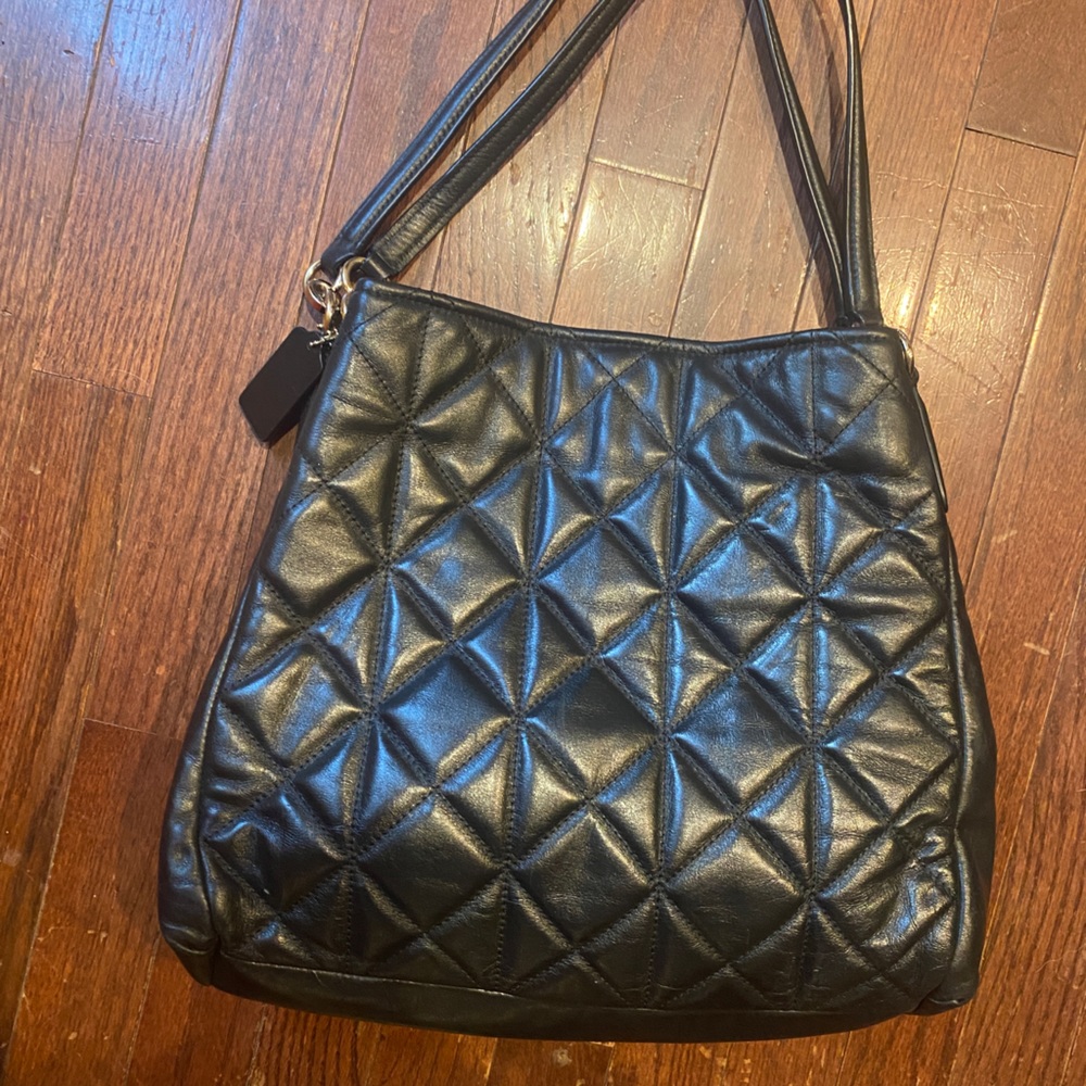 BLACK COACH HANDBAG